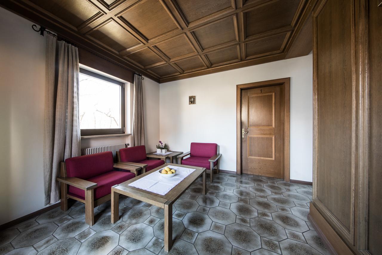 Apartments Feyerlin Lana Kültér fotó